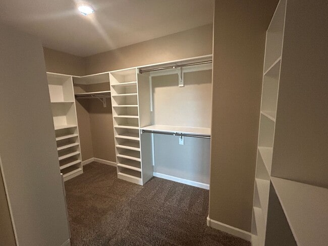 Building Photo - 26105 N 137th Ln