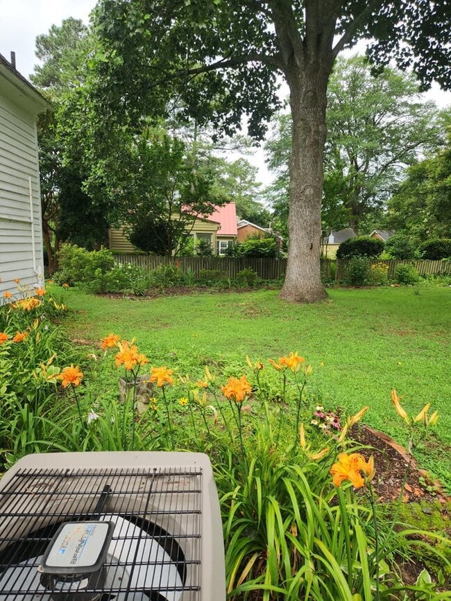 Building Photo - 23613 Front St