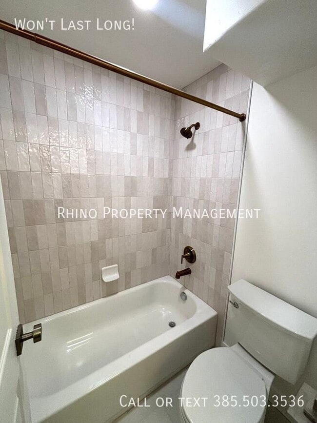 Building Photo - 7327 Springcrest Ct