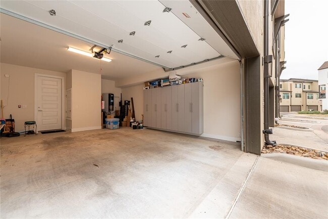 Building Photo - 4007 Manifest Ln