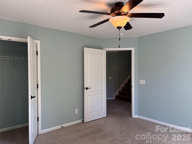 Building Photo - 8811 Tamarron Dr
