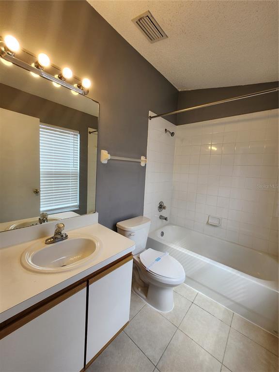 Building Photo - 30136 Barnaby Ln