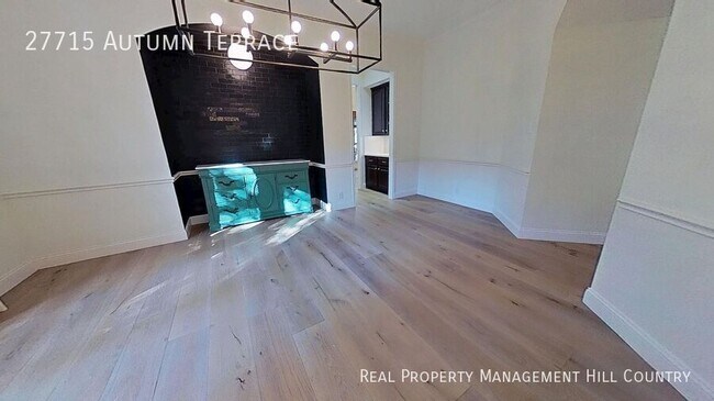 Building Photo - 27715 Autumn Terrace