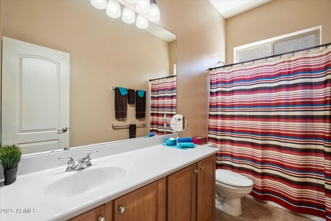 Building Photo - 743 E Torrey Pines Pl