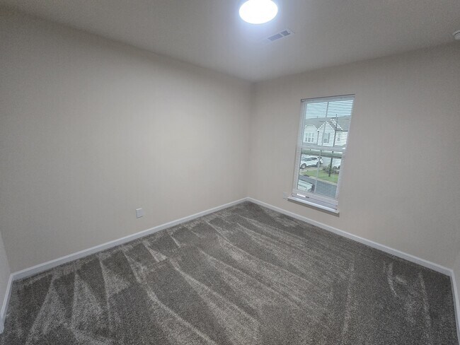 Building Photo - 4028 Beckton Trl