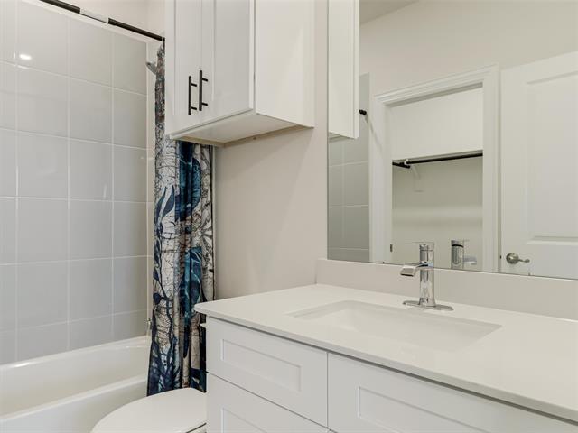 Building Photo - 1506 Lake District Dr