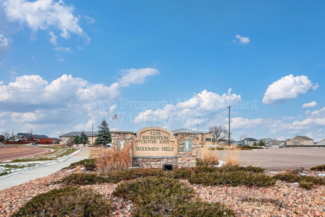 Building Photo - 8131 Oliver Rd