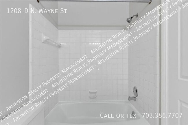 Building Photo - 1208-D N Wayne St