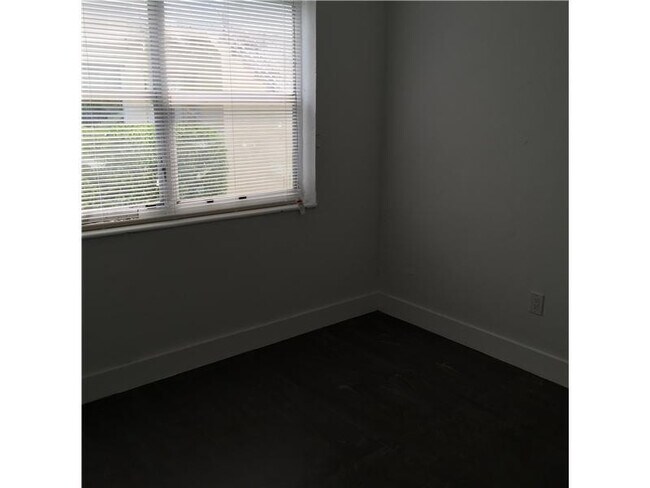 Building Photo - 675-684 84th St