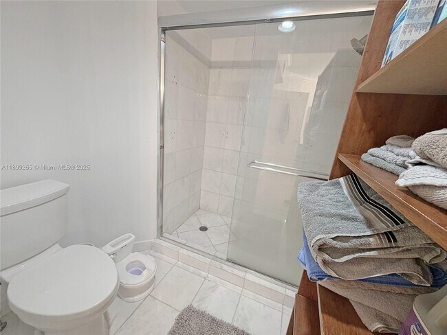 Building Photo - 3400 NE 192 St