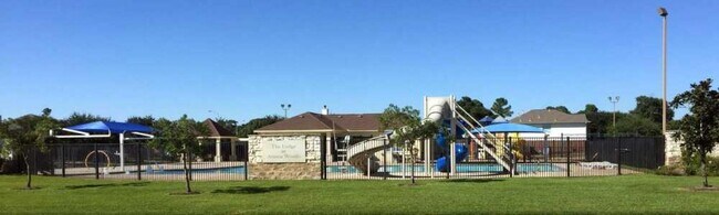 Building Photo - 18126 Stone Trail Manor Dr