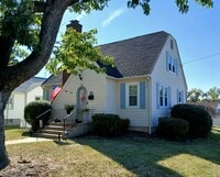 Building Photo - 199 N Bath Ave
