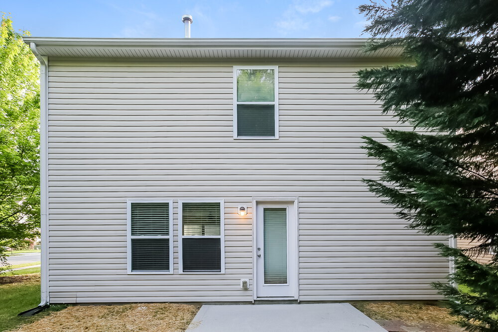 Building Photo - 15745 Lakepoint Forest Dr