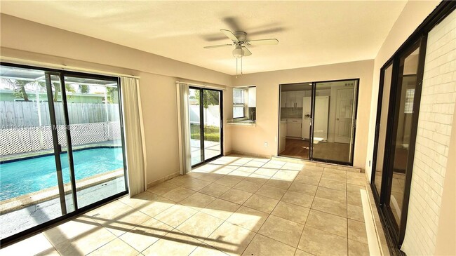 Building Photo - 6586 NW 4th St