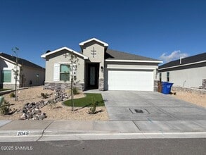 Building Photo - 2045 Montosa Rd