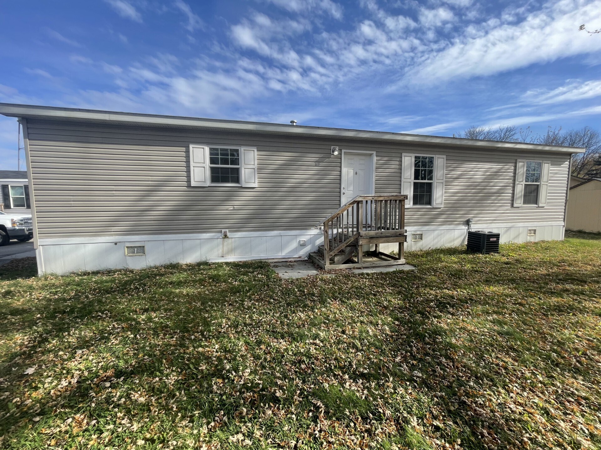 Building Photo - 10 Belmar St