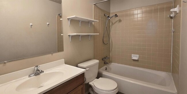 Building Photo - 11904 Hardwood Trail