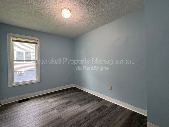 Building Photo - 172 Mt Pleasant St