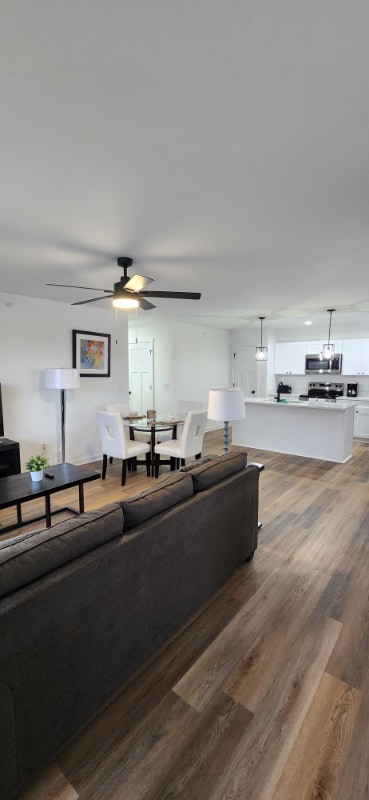 Building Photo - 15568 Finley Way