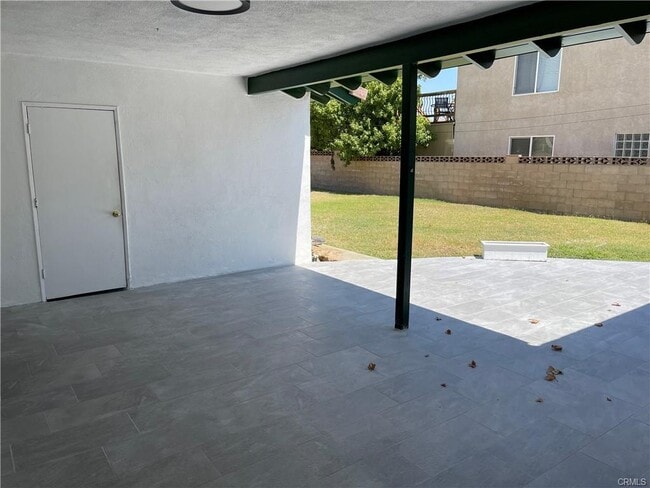 Building Photo - 1553 Albret St