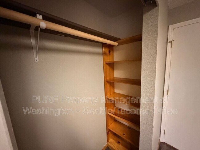 Building Photo - 18417 40th Ave E