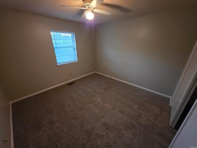 Building Photo - 17814 Batesville Pike