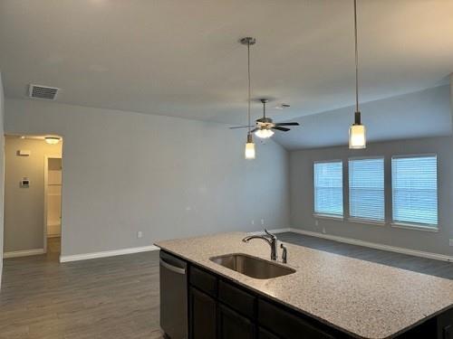 Building Photo - 612 Blue Fish Ct