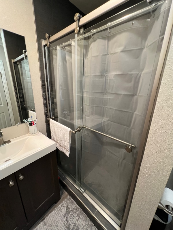 Building Photo - 1128 W Pine St