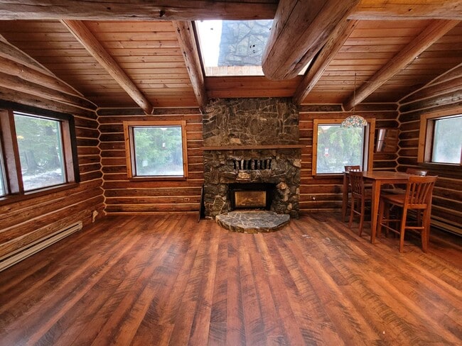 Building Photo - Log Cabin on Acreage, Mosquito Lk Rd