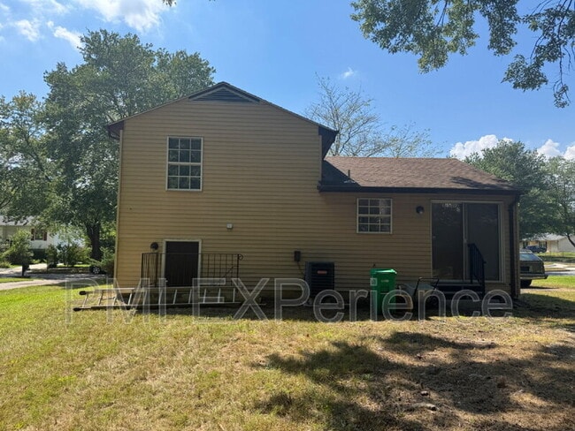 Building Photo - 902 Narrowleaf Dr
