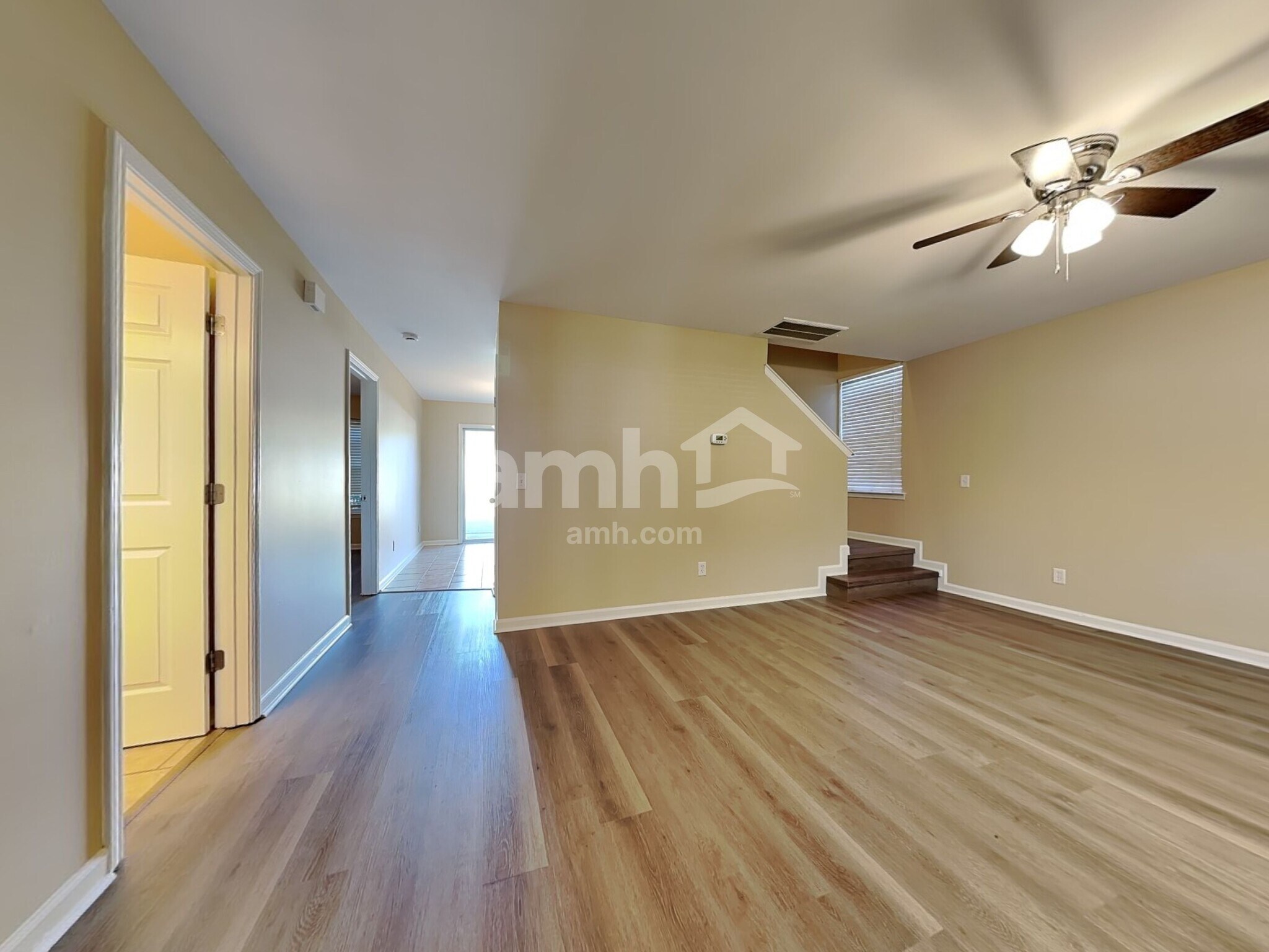 Building Photo - 230 Stoney Xing