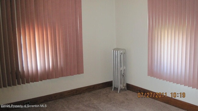 Building Photo - 1428 Church Ave