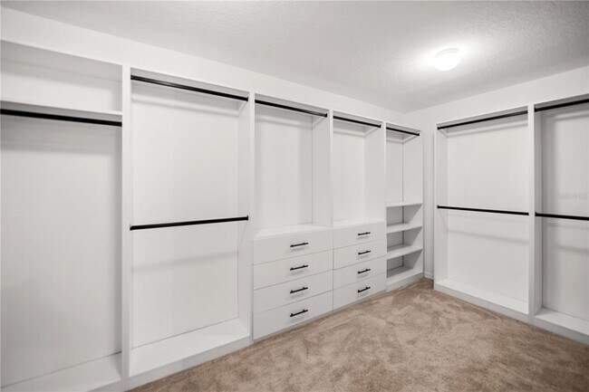 Building Photo - 5005 Golden River Ln