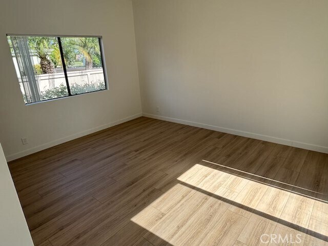 Building Photo - 24 Woodgrove