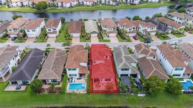 Building Photo - 11843 SW 13th Ct