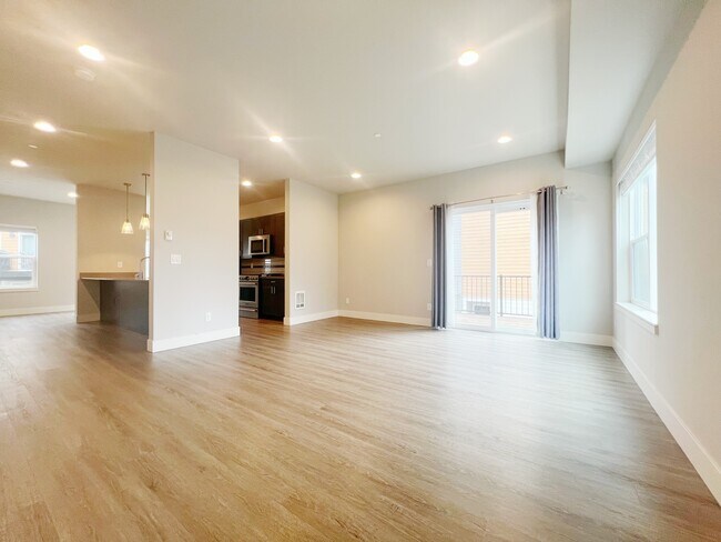 Building Photo - 18236 73rd Ave NE