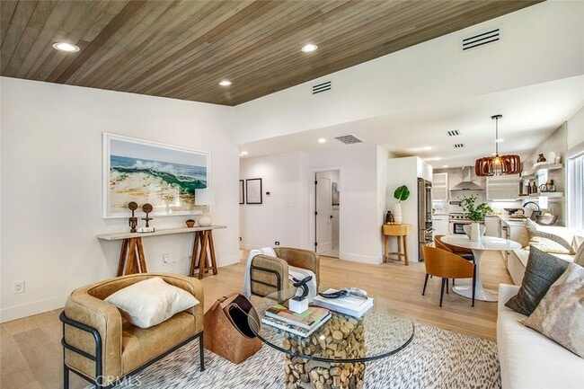 Building Photo - 1620 Glyndon Ave