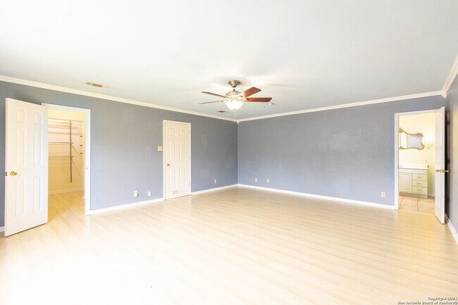 Building Photo - 224 Shadyview Dr