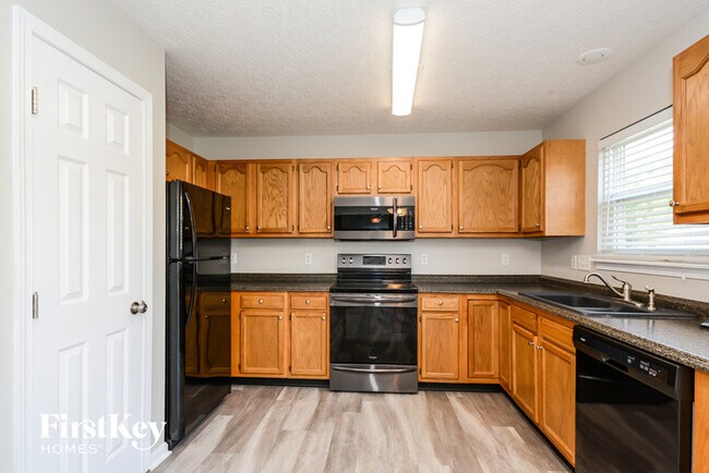 Building Photo - 3384 Whispering Trees Dr