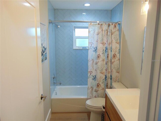 Building Photo - 451 Tanager Rd