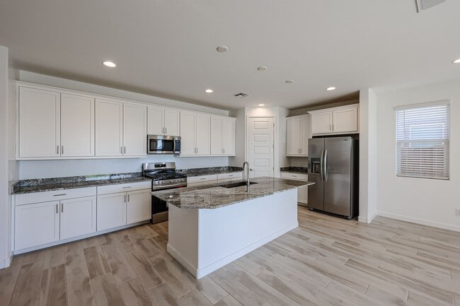 Building Photo - Recently Build 4-Bedroom Home in Goodyear with Upgrades & Resort-Style Amenities