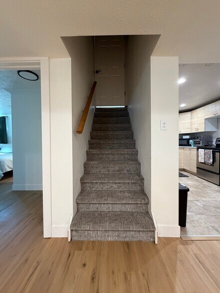 Building Photo - 7050 S 2780 E