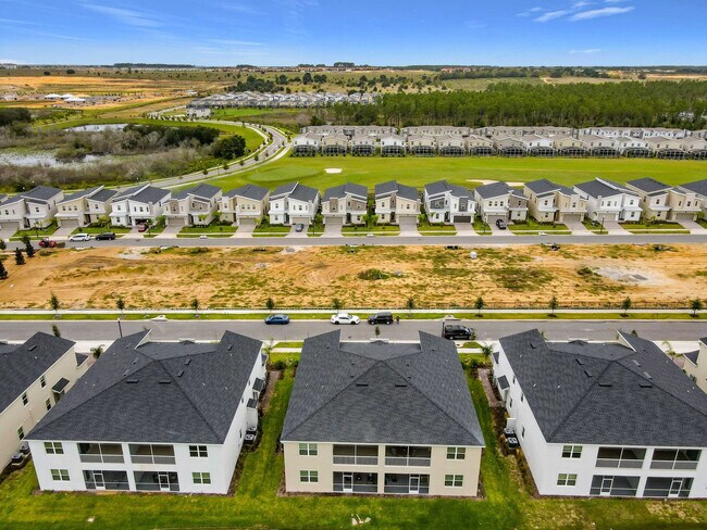 Building Photo - 741 Ocean Course Ave