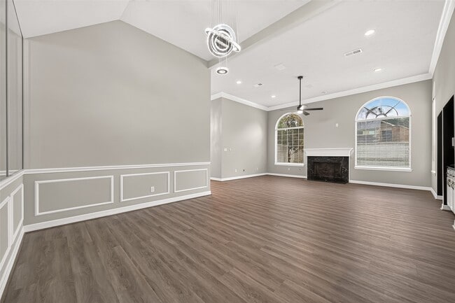 Building Photo - 14303 Reissen Ln