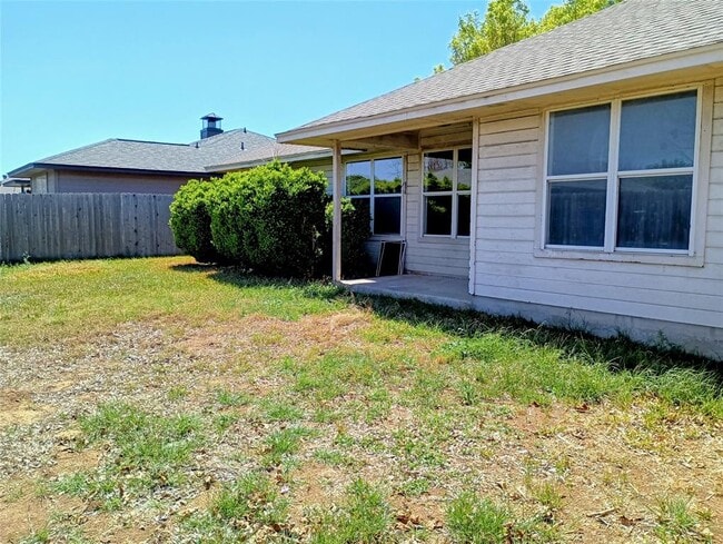 Building Photo - 2047 Cornerstone Dr