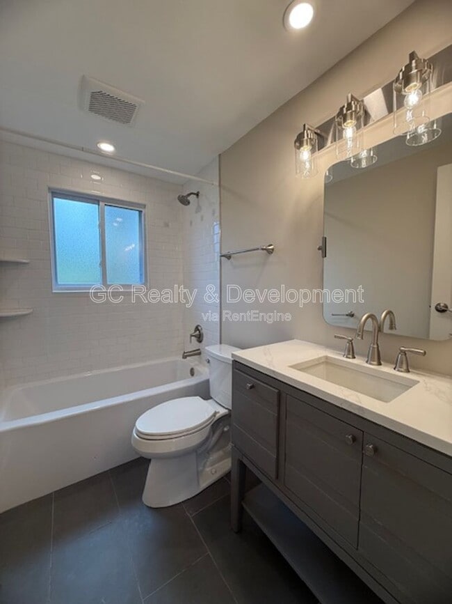 Building Photo - 3233 Twyford Rd