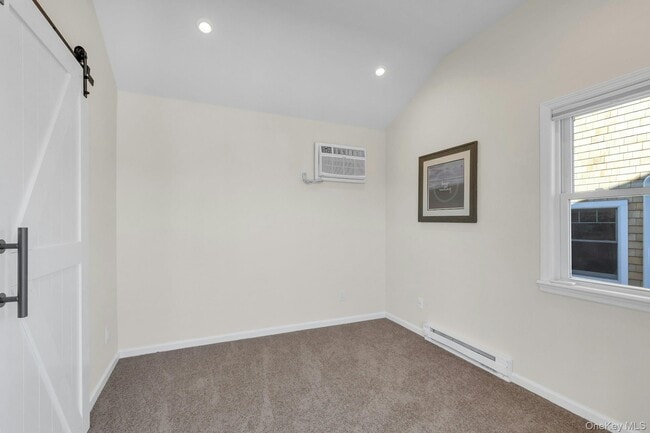 Building Photo - 26 Namkee Ln