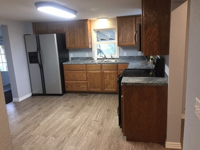 Building Photo - 7489 US-64