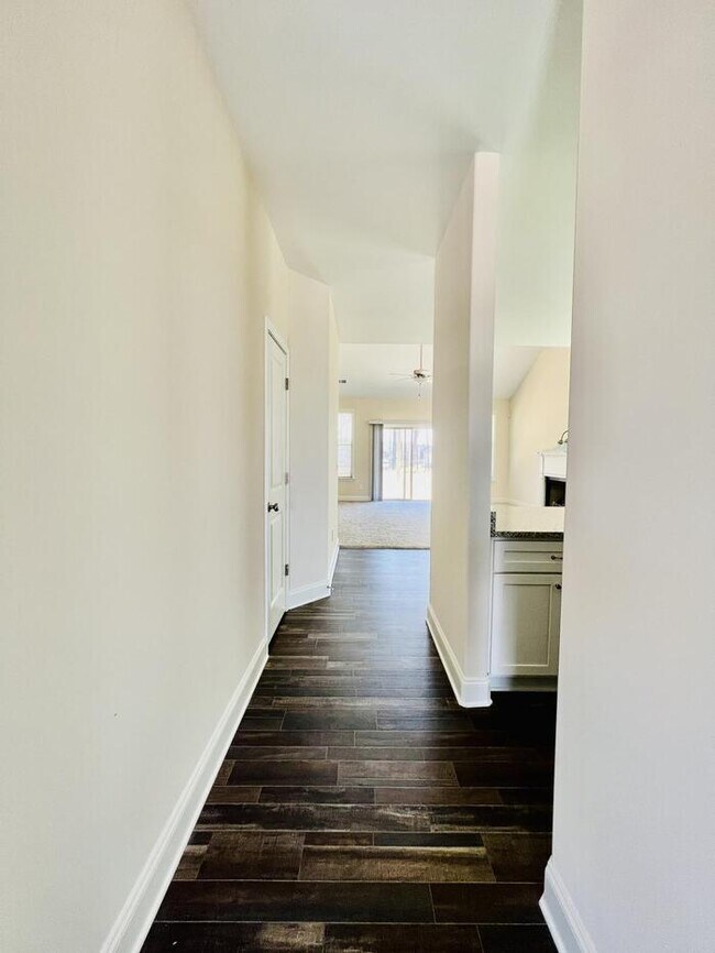 Building Photo - Brand New 3 Bedroom 2 Bath Single Family Home