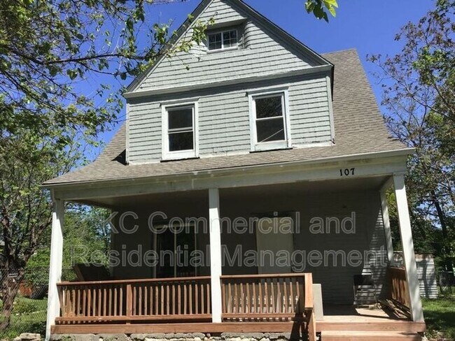 Building Photo - 107 Clinton Pl